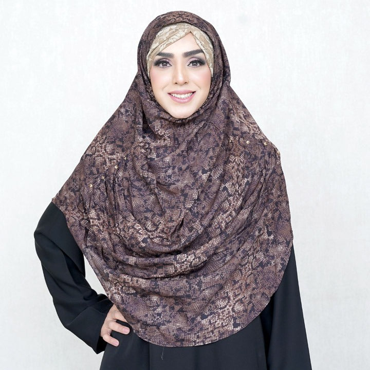 COWLNECK PINLESS | BROWN PYTHON - A LAWN