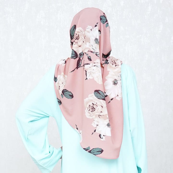 INSTANT HIJAB | VINTAGE PETALS - TURKISH GEORGETTE