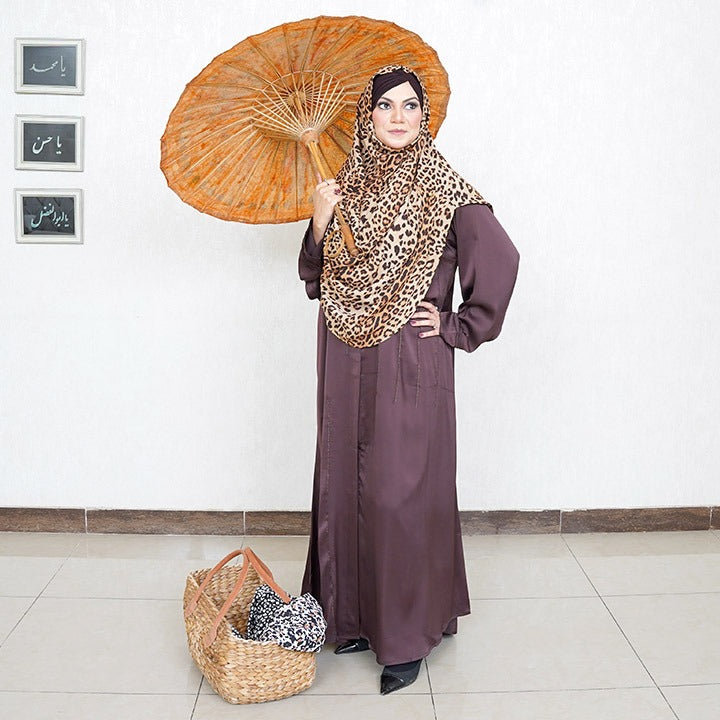COWLNECK PINLESS | COFFEE LEOPARD - A LAWN