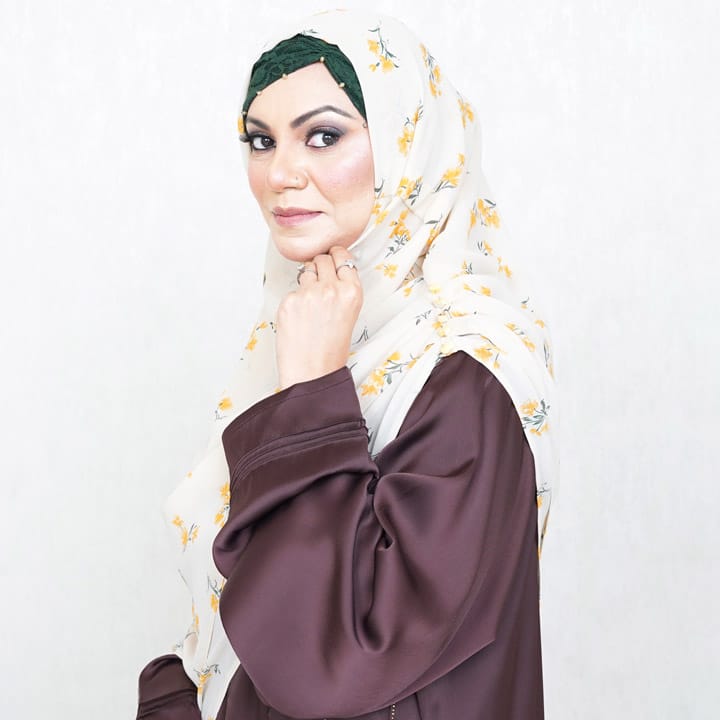 INSTANT HIJAB | MUSTARD FLOWER ON WHITE - CHIFFON