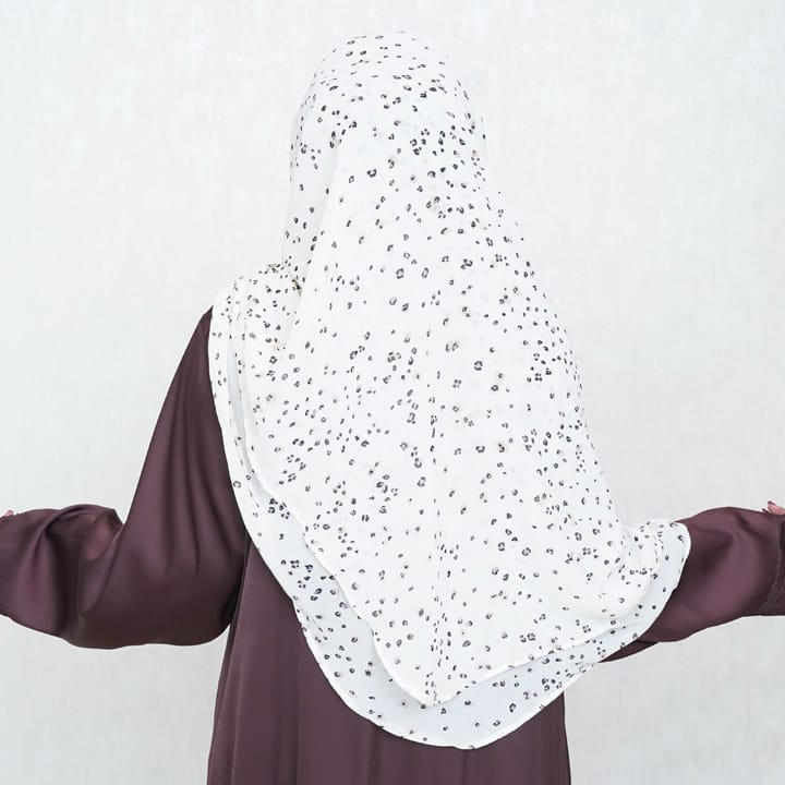 INSTANT HIJAB | WHITE SMALL LEOPARD - CHIFFON